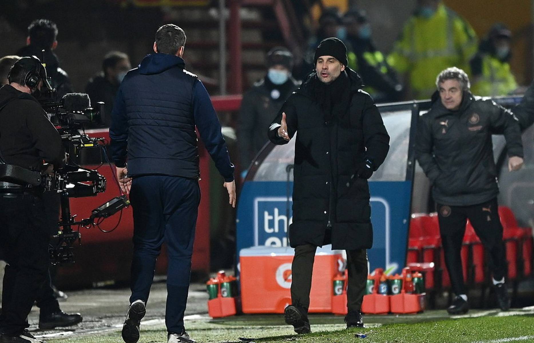 配置以及充 配置以及充