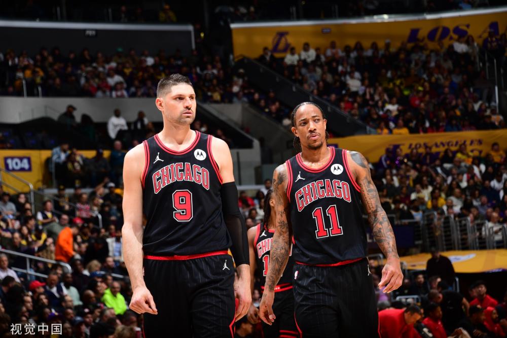 三人包夹下 三人包夹下