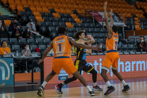 每个对手都 每个对手都